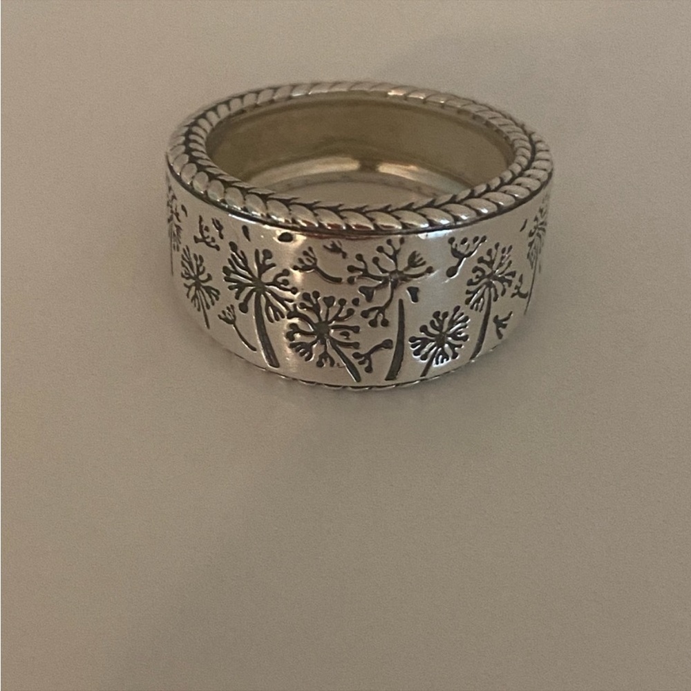 Sterling silver Jai by John Hardy flower band ring